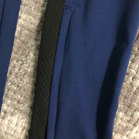 Nike Dri-Fit Workout Joggers - Picture 3 of 4